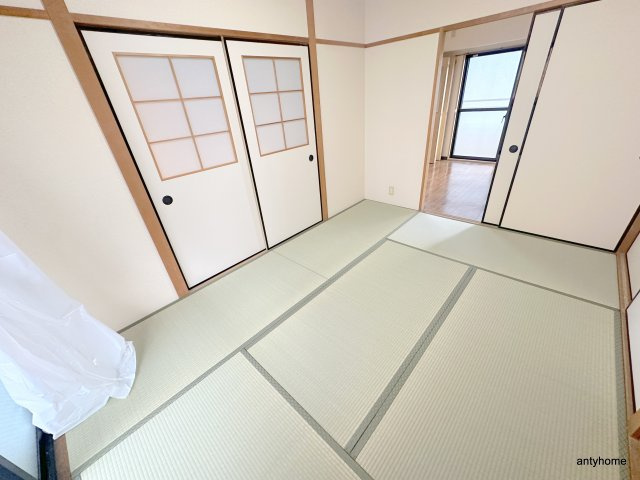 グローリーヨシダの寝室