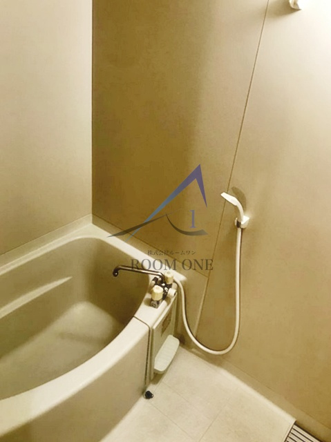 ドルフMの浴室|お風呂です。