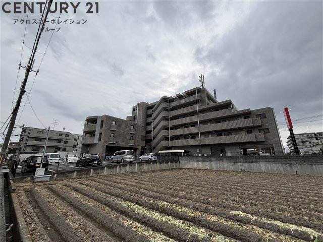 オートロック付きで安心です！
