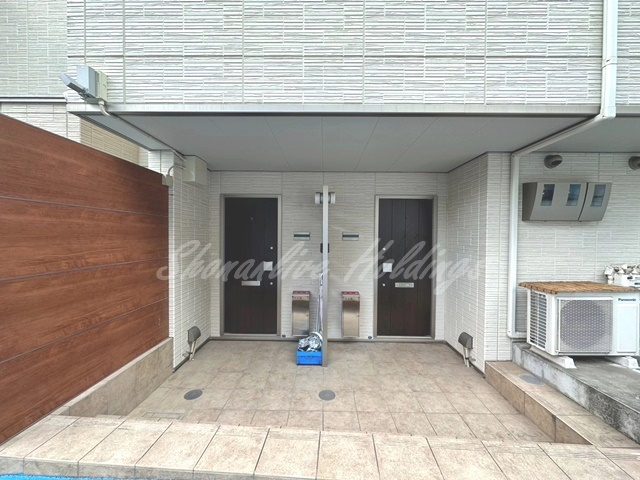 横浜市戸塚区戸塚町のアパートのエントランス|おしゃれなエントランス♪