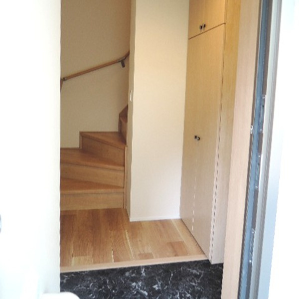 横浜市戸塚区戸塚町のアパートの玄関|シューズボックスございます♪