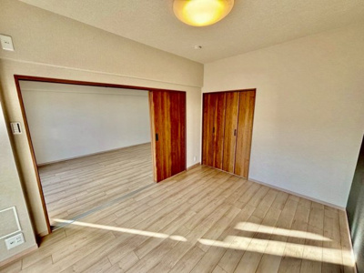 【寝室】 | エバーグリーン金岡四号棟