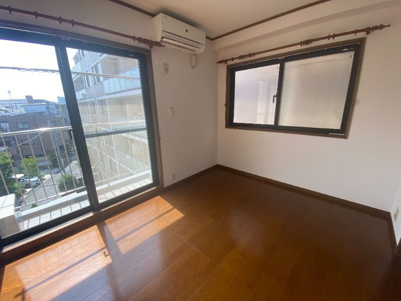 ロジュマン大裕の居間・リビング