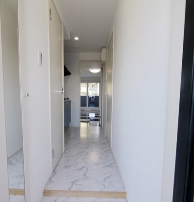 ブリエラクティⅢの玄関