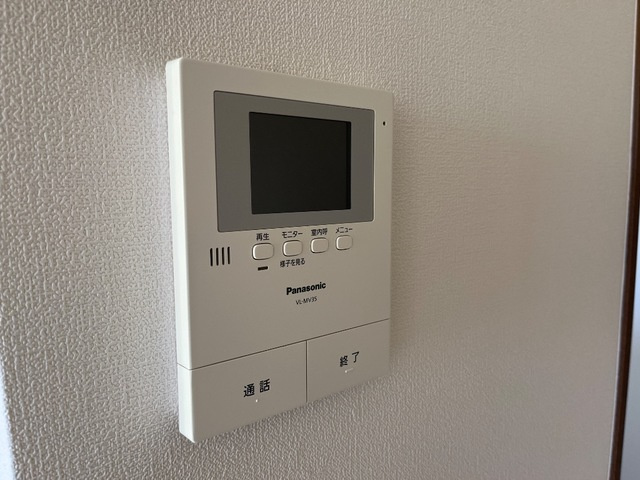 フォレストハイムＤのセキュリティ|カメラ付インターホン