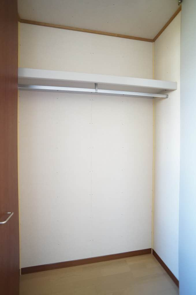 ブランシェ山の手 Ｃの収納