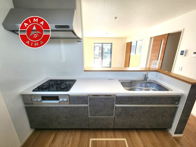 福岡市早良区内野2丁目第1-1棟（1号棟）のキッチン|キッチン。グリル・食器洗い乾燥機・浄水器も完備。