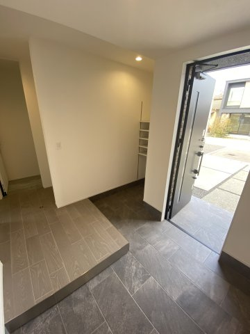 【玄関】 | 北区鶴羽田2