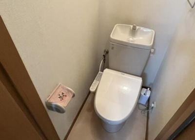 【トイレ】 | 本郷5丁目戸建 | シンプルで使いやすいトイレです