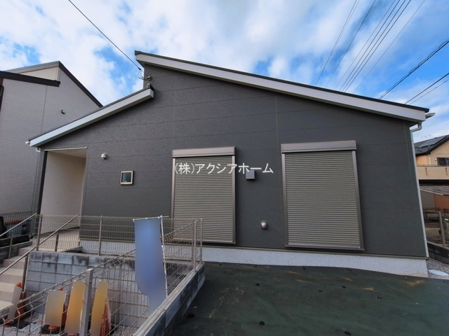 所沢市下富・全1棟　新築一戸建　～平屋建て・大型4LDK～の外観|現地写真（2026年3月10日撮影）