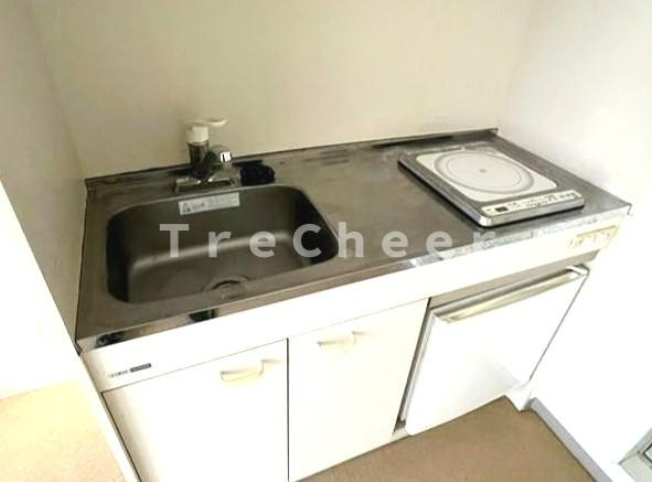 相良ビルのキッチン