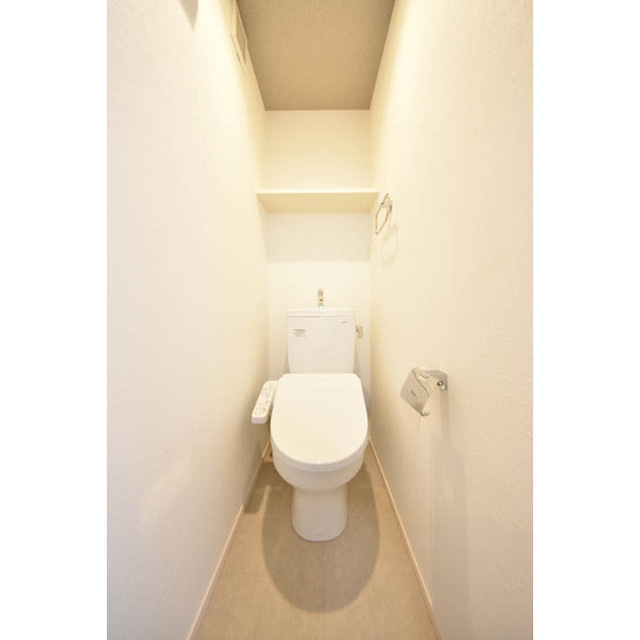 オークハウス三軒茶屋　築浅　ペット相談　ネット０のトイレ