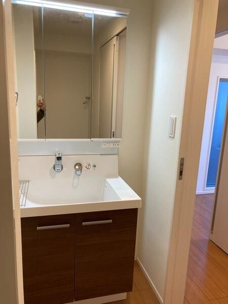 ｔｈｅ　ＴＡＣＴ　ＹＯＫＯＨＡＭＡの洗面所