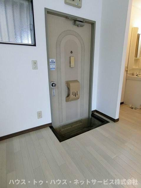 カーサ中西の玄関