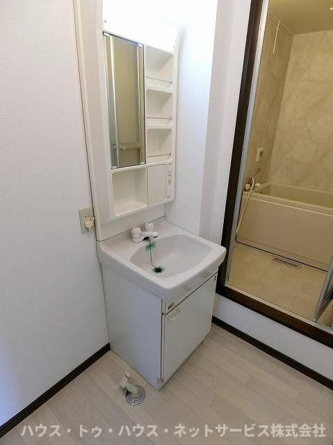 カーサ中西の洗面所