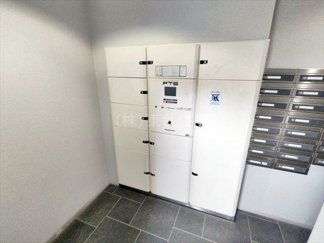 【設備】 | グランシアタワー狭山 | 留守でも安心の宅配ボックス