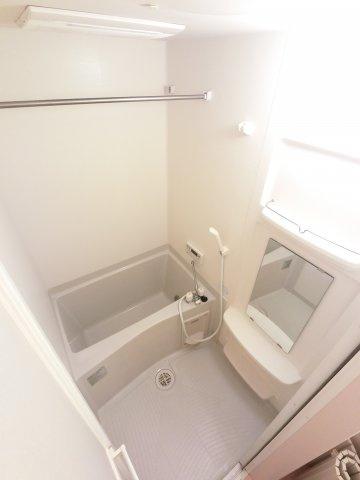 【浴室】