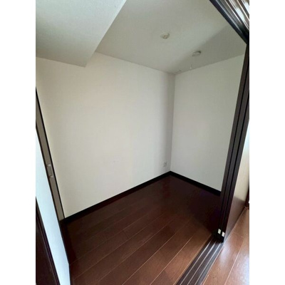 【洋室】 | ソリッド千種