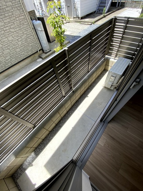 ホワイト樋ノ爪のバルコニー