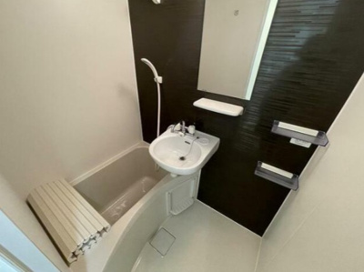 【浴室】 | リンピエサ