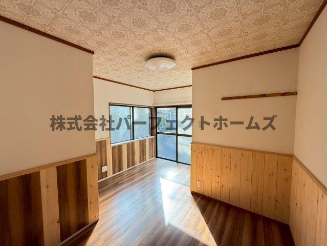高柳5丁目戸建　賃貸の洋室|使い勝手のいい洋室です