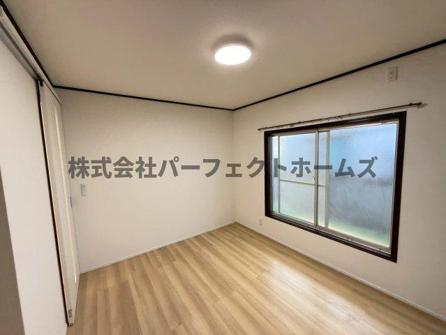 高柳5丁目戸建　賃貸の洋室|きれいな洋室です