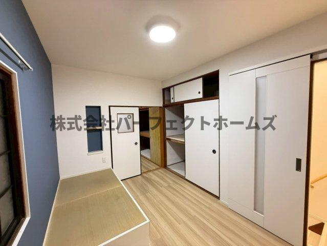 高柳5丁目戸建　賃貸の洋室|ゆったりした洋室です