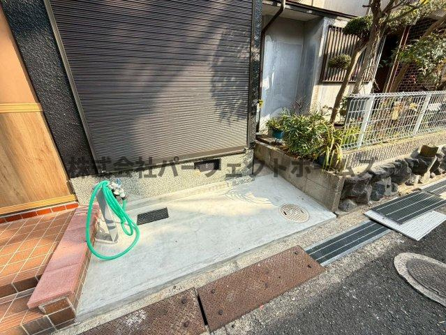 高柳5丁目戸建　賃貸の設備|自転車・バイク置場スペース有