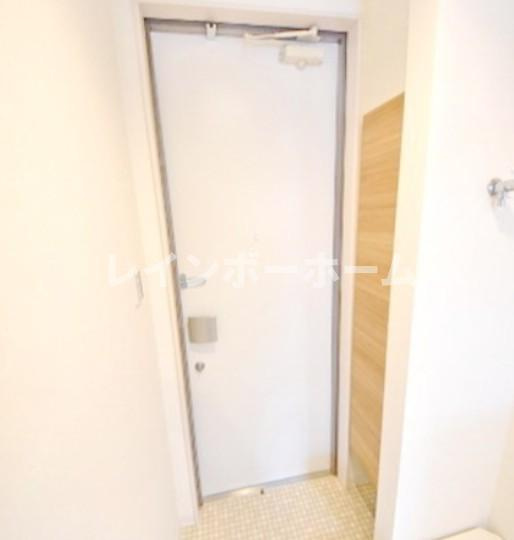 エルスタンザ市川湊の玄関