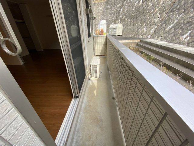 レジェンド　Ａのバルコニー