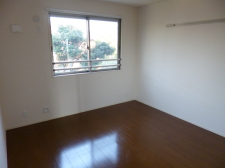 ヴェルドミール　1の洋室