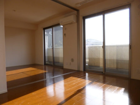 ヴェルドミール　1の居間・リビング