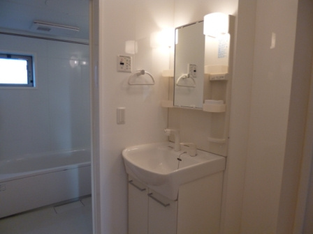 ヴェルドミール　1の独立洗面台