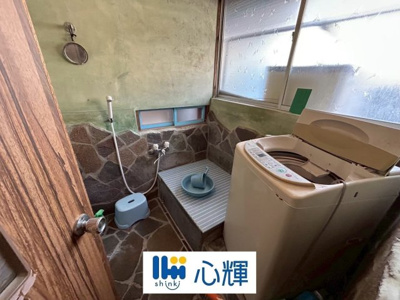 【浴室】 | 宇部市中村2丁目 中古住宅／2階建