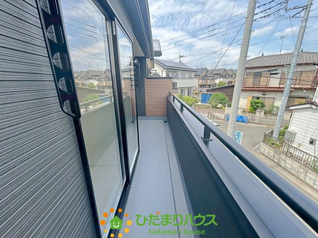 白岡市小久喜　新築一戸建て　01　リーブルガーデンのバルコニー
