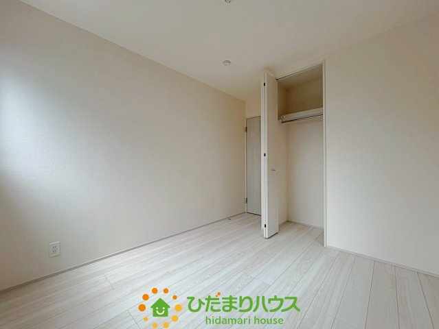 白岡市小久喜　新築一戸建て　01　リーブルガーデンの収納