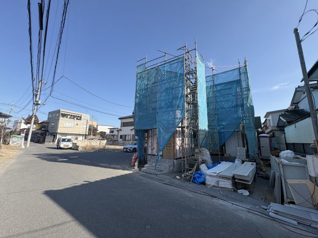 【LIGARE】宇都宮市鶴田町 27期 限定1邸の前面道路含む現地写真|〇只今分譲中〇
建築中の工程を確認できるのは今ならではのメリットです。
周辺環境を含め、今からチェックがおすすめです。
先ずはお気軽にお問合せください！
※2026年1月撮影