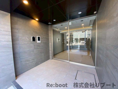 【エントランス】 | Alivis浦安