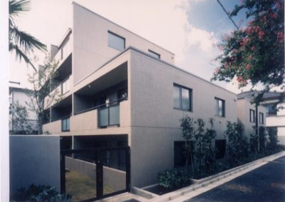 【外観】 | センマナーホームズ南阿佐ヶ谷 | 鉄筋コンクリート造のがっちりとしたマンション。
