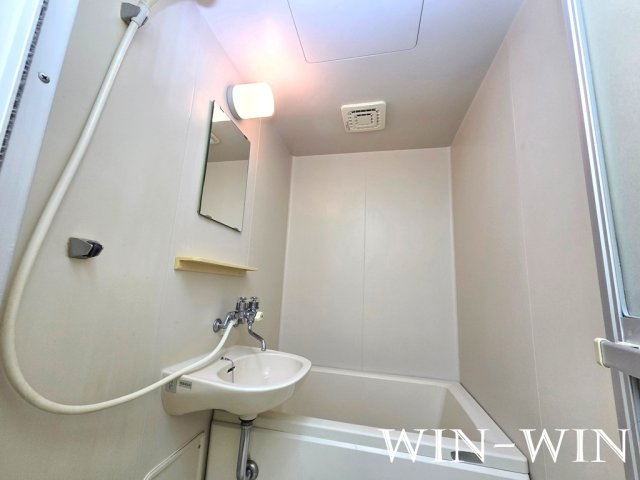 エルディム新栄 Aの浴室