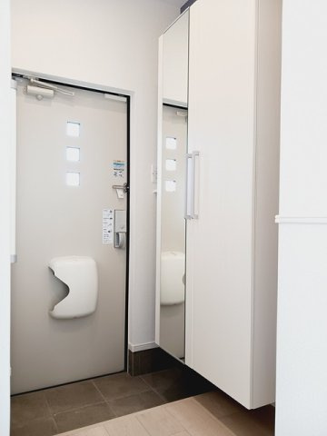 カーサ　フェリーチェの玄関