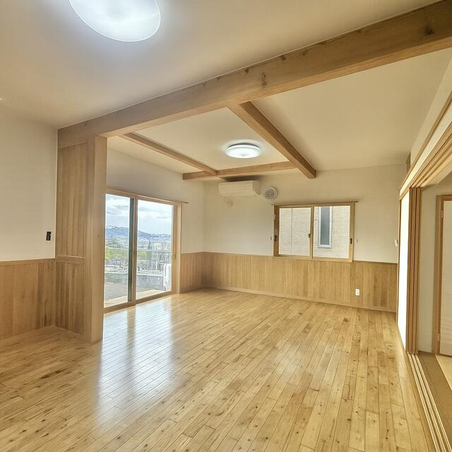 【居間・リビング】