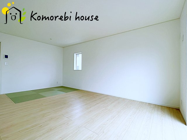 上尾市上尾下　第2　Ⅱ期　新築一戸建て　クレイドルガーデン　02の居間・リビング|使いやすいリビングです