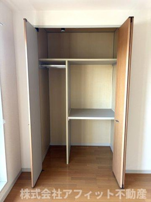 【収納】 | レアンドロス | クローゼット