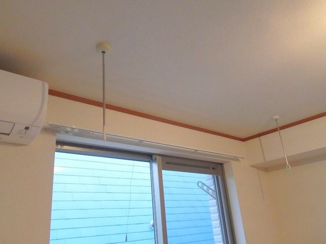 ヴィレッタ　インテルの内装|物干しアーム付き　参考写真