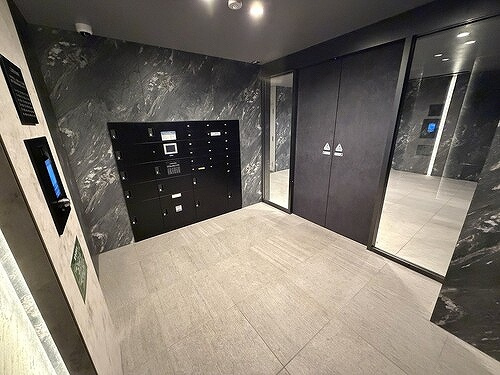 フェリスコート自由が丘のエントランス|エントランス