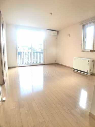 シャーメゾンＭＩＫＩ Ａの居間・リビング