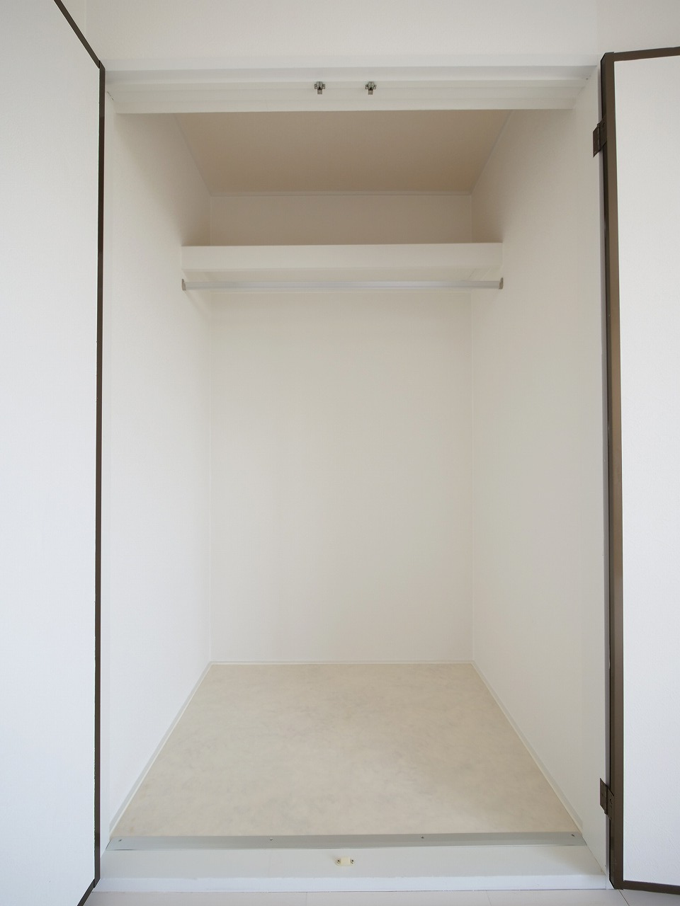 当新田ハイツの収納|※写真は別の部屋のものです。