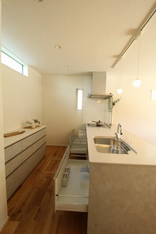 香南市野市町大谷　新築戸建　Ｃ号地のキッチン