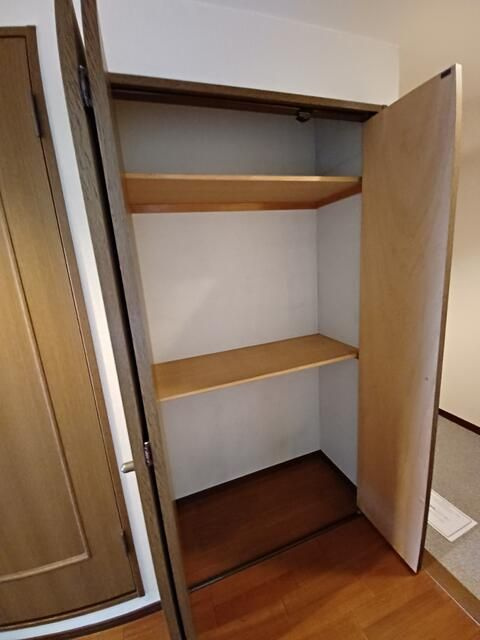 エポック三丁山の収納